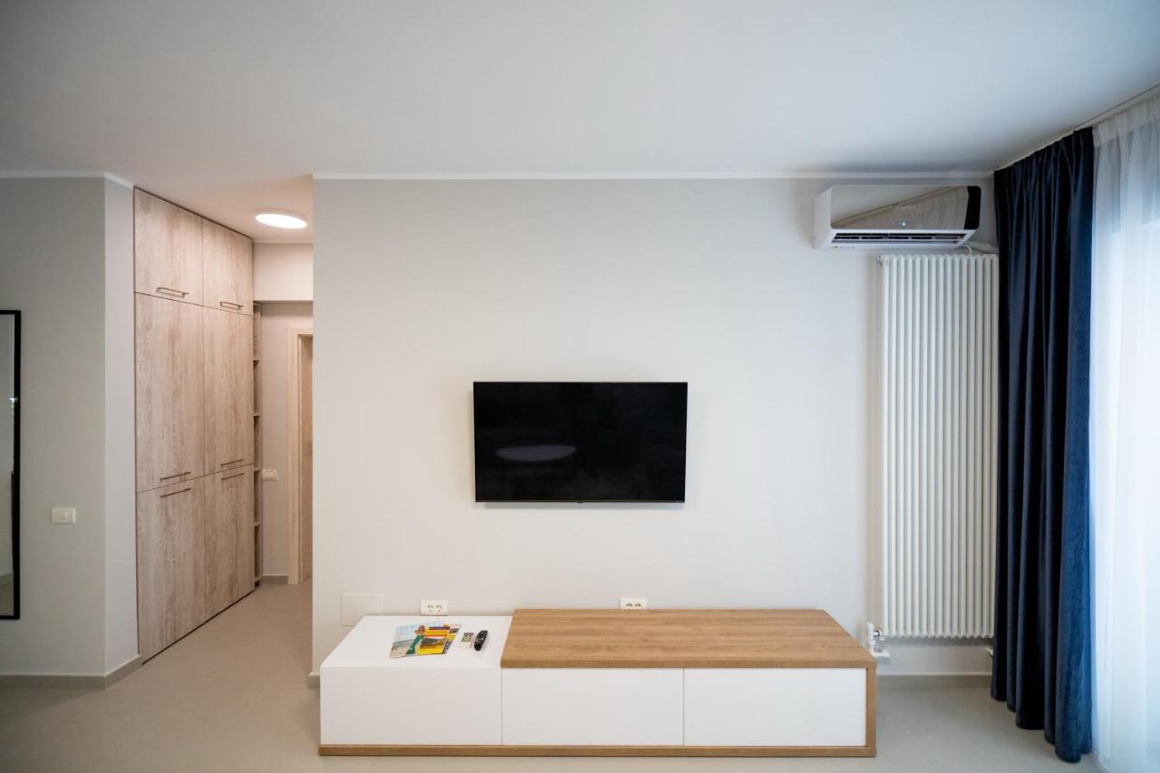 Moonlight Mamaia Apartments Екстер'єр фото